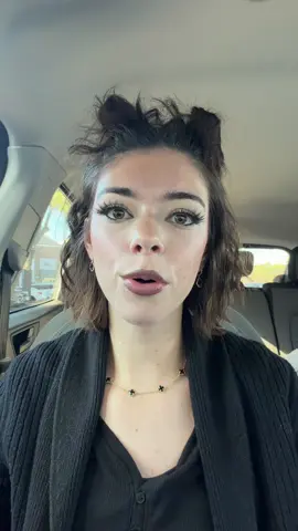 How I eat as a thumb sucker 😄