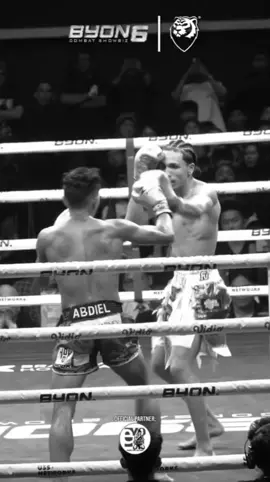 makasih sudah berjuang demi negara🥹🇮🇩💪🏻 keep strong Ronal🥊@Ronal🥊🇮🇩 @BYON COMBAT #ronalsiahaan #xybca #celoszxz #masukberandafyp 