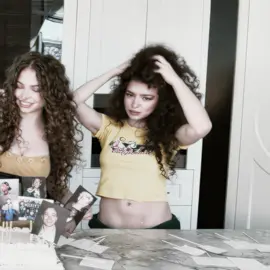 hoping this posts 💔✌🏻 [ac: yacine] - #demitrakalogeras #demitrakalogerasedit #kalogerassisters #kalogerassistersedit #fyp 