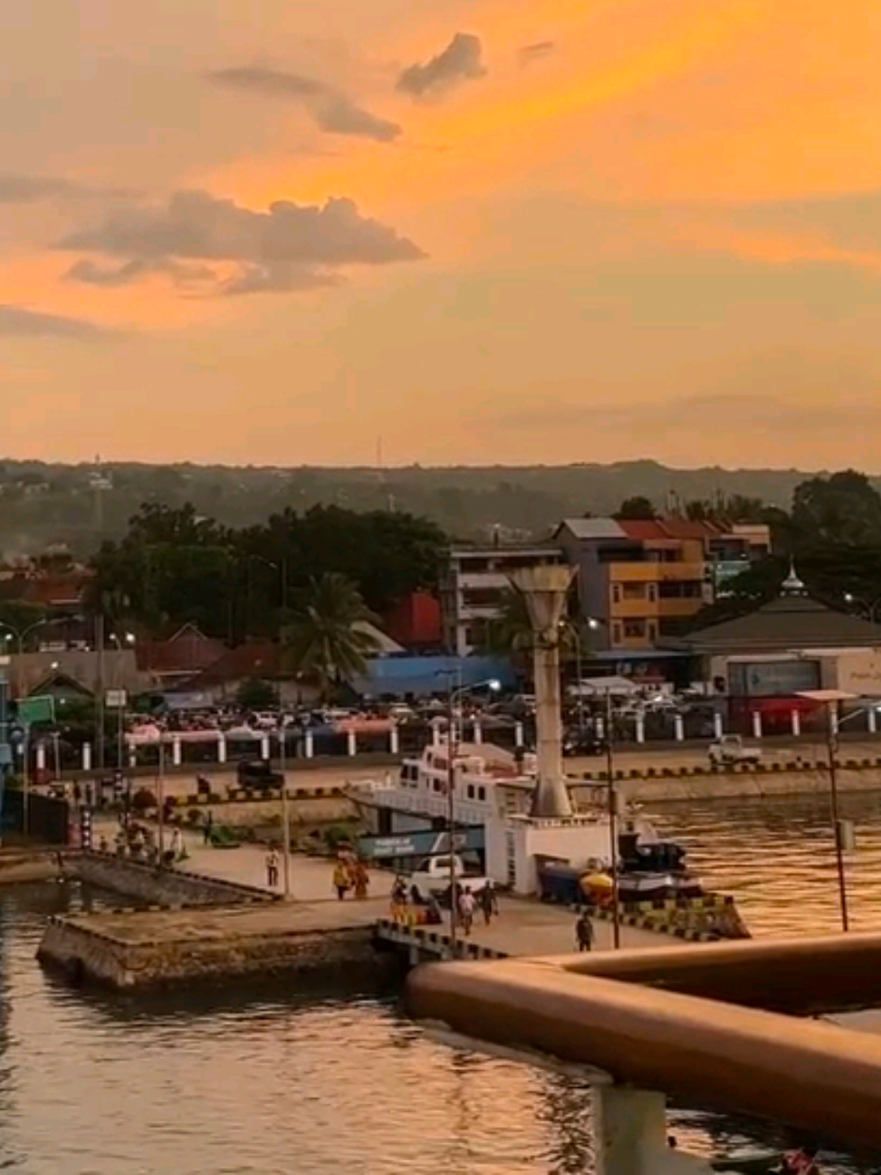 kaasi wa inaa🥲 #butonpride🏝 #baubau #sulawesitenggara  #CapCut #beranda 