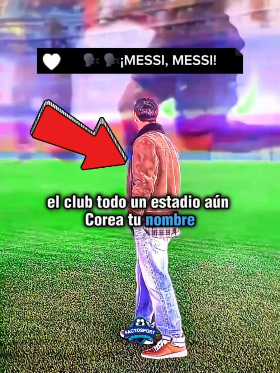 🗣️¡MESSI, MESSI! 😱💛💙 Imagina ser tan grande que, más de 3 años después de dejar el club, todo un estadio aún corea tu nombre! #factosport #Messi #barcelona #campnoustadium 