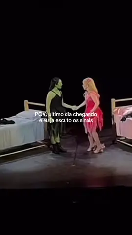 pode sair cuca, já te achamos 🙌😝🤙 #fabibang #wickedbrasil #wicked @Fabi Bang @myra_ruiz 