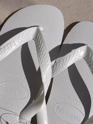 +100mil vendidos Chinelo Sandalia Havaianas Top Original Confortável Promoção *R$ 32,55* https://mercadolivre.com/sec/2uT3ybH      >>>>> 🛒🛍CLIK NO LINK insta @achadinhopromocupons  https://facebook.com/achadinhospromocupons Agora os melhores achadinhos 🛒Mercado livre & Shopee -🛍 🚚 Frete Gratis - Entrega Rápido Fiquem atentos p/ Black Friday os melhores protudos aqui Agora tb no TikTok http://www.tiktok.com/@achadinhos.promoo8 biolivre.com.br/achadinhopromocupons