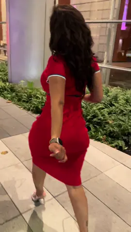 🤌🏽  #fypシ゚viral #reddress #walk #houston #prettygirl 