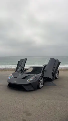 GT energy  . . . #ford #fordgt 