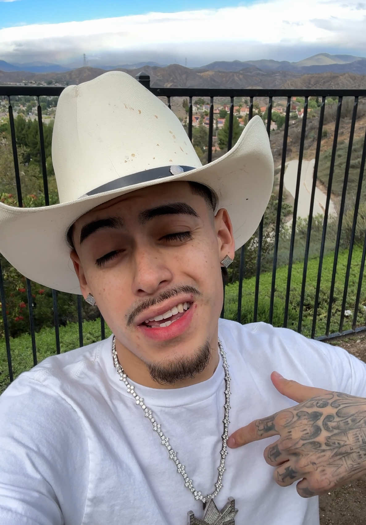 😭😭😭😭😭 @Pops 