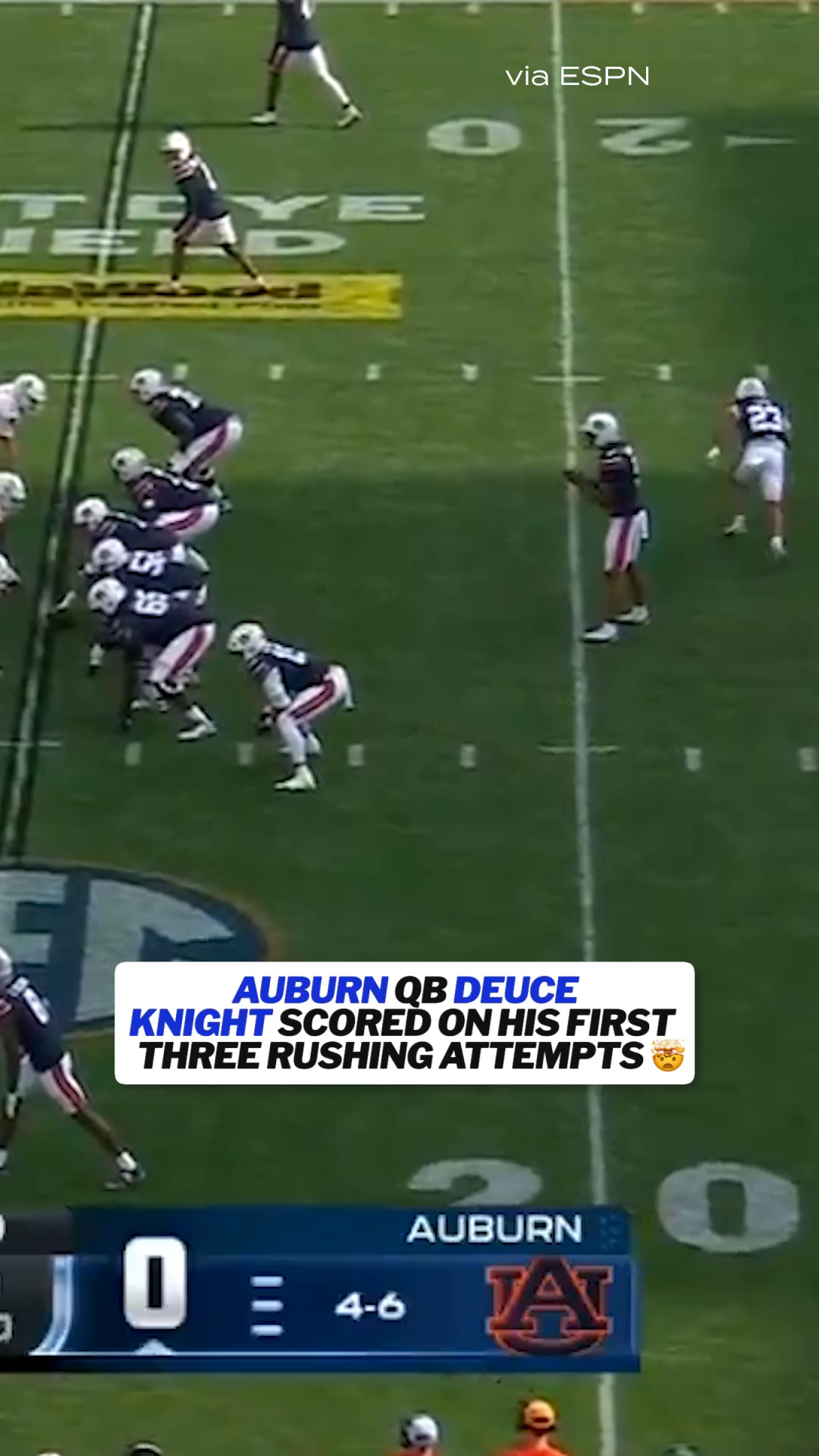 Deuce Knight finished the 1st half with 4 rushing TDs. 🤯