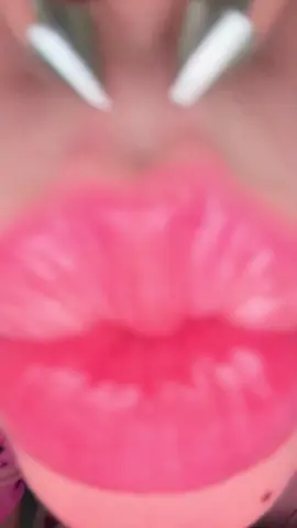 #asmr #asmrvideo #asmrmouthsounds #asmrkiss #asmrkisses 