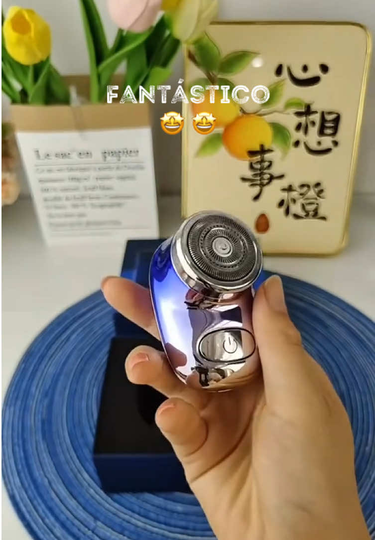 Mini Barbeador Elétrico Portátil À Prova D'água TIPO-C Aparador De Barba  Link 🔗 nos comentários!!! ##barbeador##minibarbeador##cabelo##barba##shopee