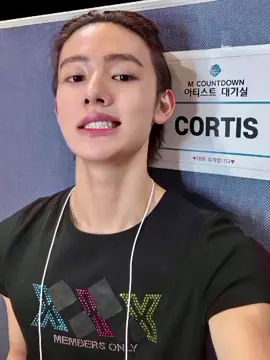 minimal galauin cowok tuh kayak gini lah..  ib : me #seonghyeon #cortis #kpopedit #trend #4u 