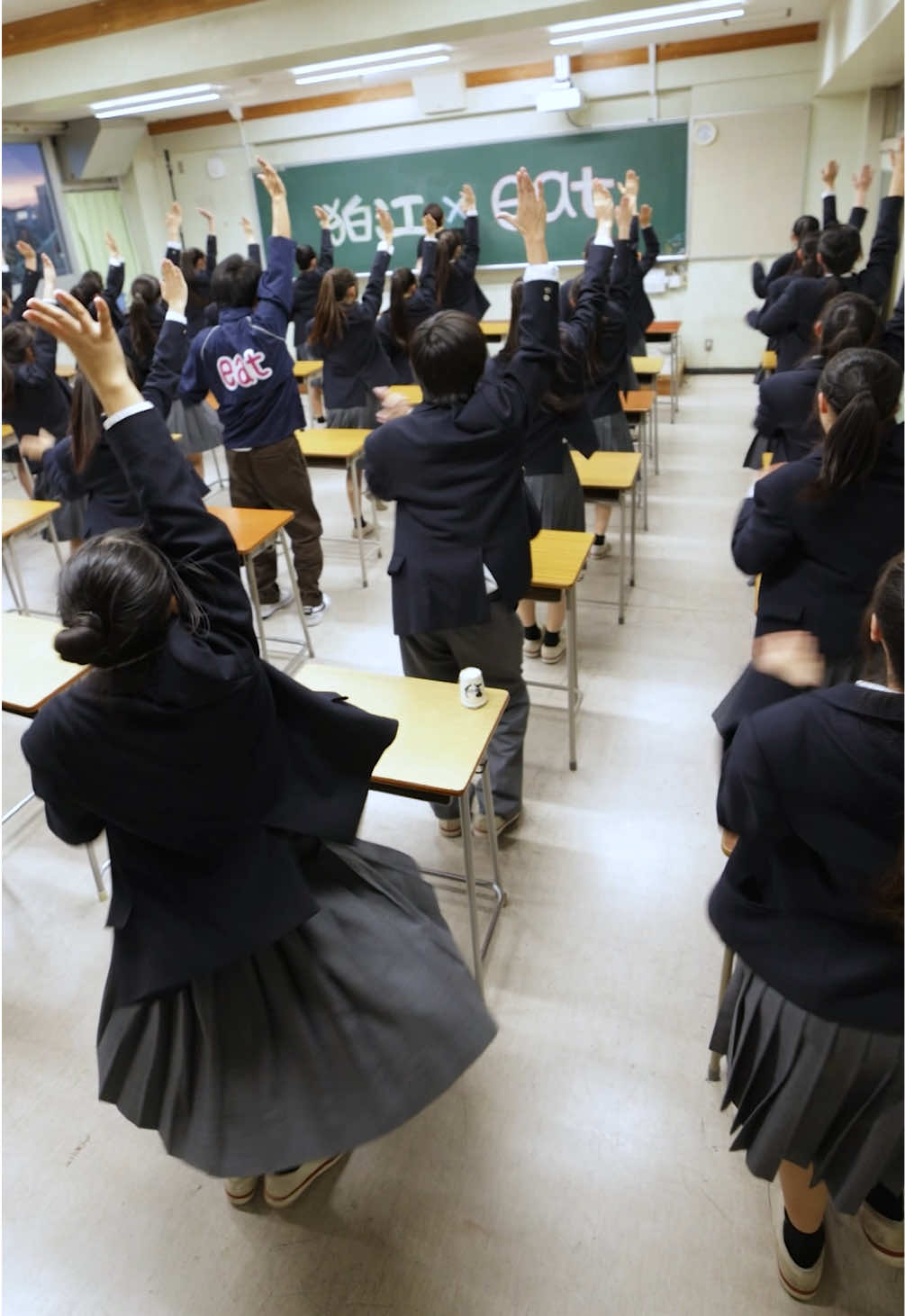 #SPAGHETTI かかったら#狛江高校 でも#踊ってしまう#愛媛の背中男 dc@LE SSERAFIM #lesserafim  