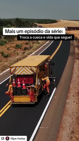Mais um episódio da série: troca a cueca e vida que segue! 😅 Nos bastidores tudo parece controlado… até não parecer. Imprevistos fazem parte do voo, do trabalho e da vida. O importante é manter a cabeça fria e continuar. No fim, deu tudo certo. E a gente segue voando! 🚀 Vida que segue! 🎥 @filipe.freitas DRONELAND BRASIL #drone #dronevideo #dronelandbrasil #dji #lojadedrones 