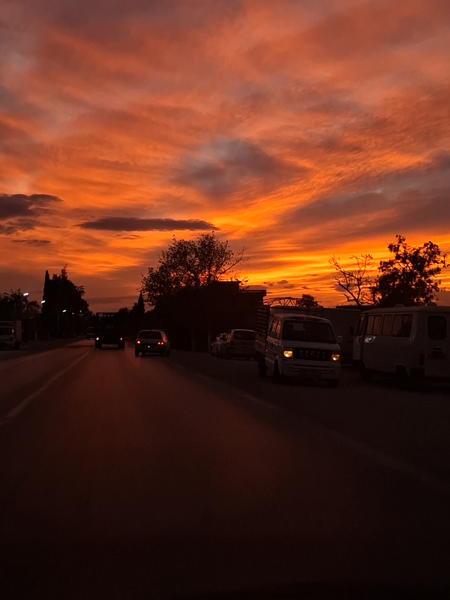 صابر وننضر والله منهدر #chabe_bilale #دير_جام_في_خاطر_هاذ_الفيديو❤✨ #غروب_الشمس 