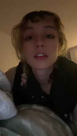 Can someone a set this? n I copped it hot? I feel crazy. Also should I quit my recovery tomorrow? The therapist is evil Karen molrnial b!tch #wtf #fyp #tiktok #imissyou #iloveyou 