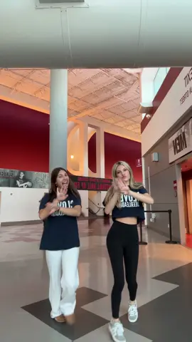 STATES💙🤍|| @Eva.marrero🦕 #bsf #blowup #viral #dance #fyp 