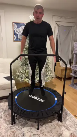 I’m obsessed with this fitness trampoline right now. It actually makes working out fun and easy! ##TikTokShopBlackFriday##tiktokshopcreatorpicks##TikTokShopCyberMonday##WorkoutTrampoline##Trampoline 
