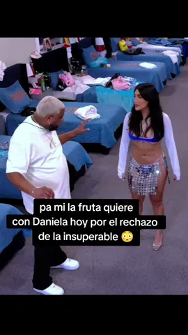 por el rechazo de la Insuperable a la fruta se va con Daniela #lacasadealofoke #lacasadealofoke2 #casadealofoke 