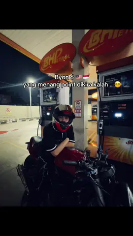 btw Congrats fighter 🇲🇾 do ur best performance 💪🏻