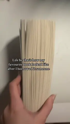 After I let someone borrow my book**#blowthisuptiktok #BookTok #hate #book #darkromance 