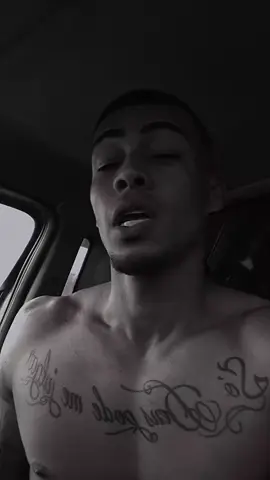 Lembre-se: Deus sustenta caráter, não máscara. 🎭 Pare de fingir. A hipocrisia tem data de validade. Seja real. 🔥 #Verdade #SejaVocê #SemFiltro #Fé #motivação 