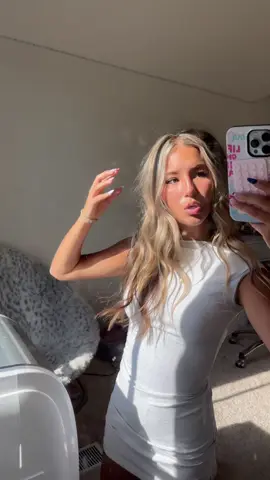 I’m done. #lipsync #OOTD #mirror 