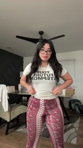 New background in a week 😜#explorepage✨ #luhyla #elsalvador🇸🇻 #latinas #fypシ゚viral 