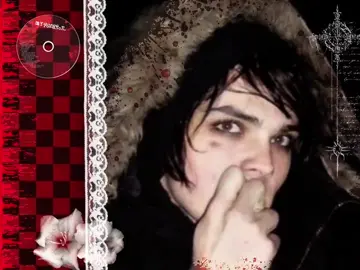 First time I know what I'm actually doing🔥🔥🔥 this is the first edit that I like made by me💔💔 #mychemicalromance #mcr #gerardway #gerardwayedit #edit 