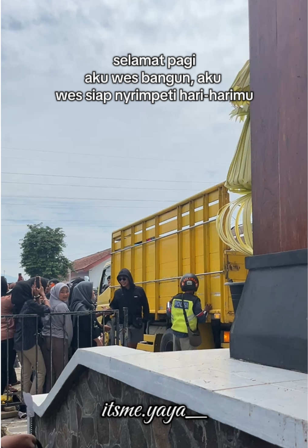 mann sudah siap tak srimpeti hari ini? @BOY REAL. #firmanboy #viraltiktok #pentasgwsm #fypage #garudawisnusatriamuda 