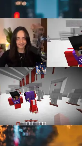 Vicky  #vickypalami #juli #michtaquito #squidcraftgames4 