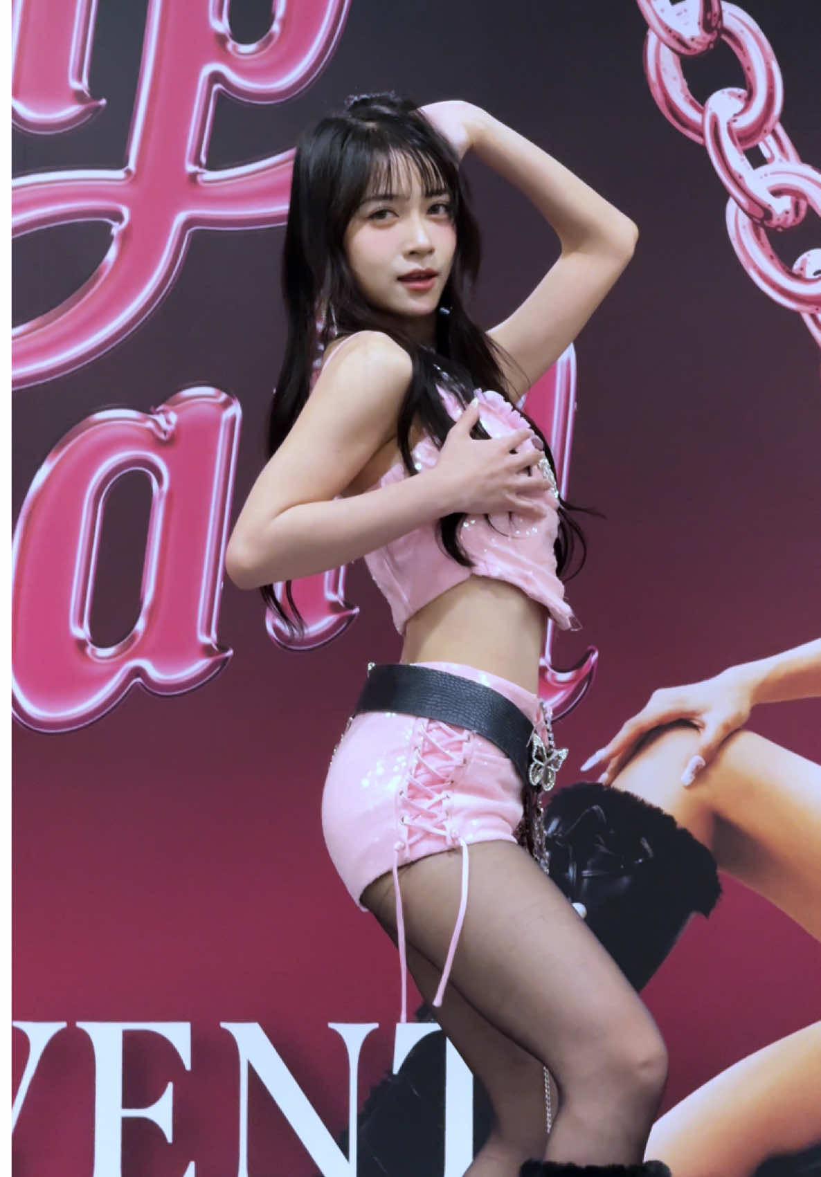 Hip chain N’Hoop gonna make you insane @ผัดไทลี  🤯🩷⛓️ #HoopBNK48 #BNK48  #SYR3N_HipChain