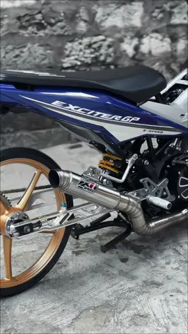 saitama nya mana bang👆🤓#mxking #y15zr #fyp #mxkingsoloraya #y15zrmalaysia @X1 Speed Racing 