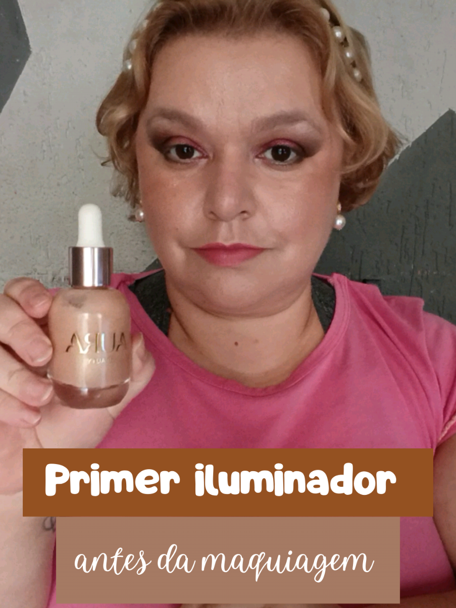 E esse primer iluminador da Aura que deixa qualquer maquiagem com um glow maravilhoso!! Basta aplicar algumas gotinhas, espalhar no rosto, esperar secar e aplicar a base normalmente. . #PrimerIluminador #Maquiagem #AuraBeauty 