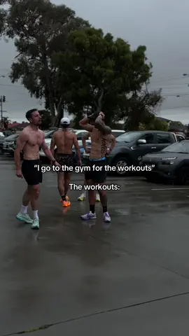 “I go to the gym for the workouts”👀 #hyrox #gym #workout