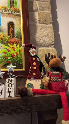 Got some decoration done today! 🌲🎄 #holidays 