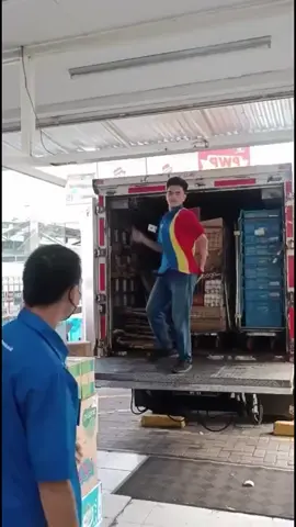 member blackpink yg terblacklist 🗿 buka cabang sendiri di Indomaret 