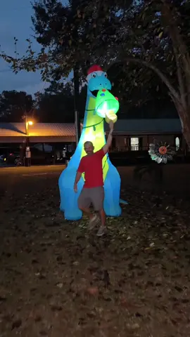 #inflateable #christmasdecor #christmasfun 