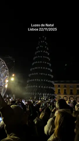 Luzes de Natal praça do comércio em Lisboa. #natalemlisboa #pracadocomercio #lisboaportugal #natal 