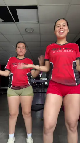 Después de entrenarrr 🦵🏻@mayte__060  @Top Fitness Center Doble Vía 