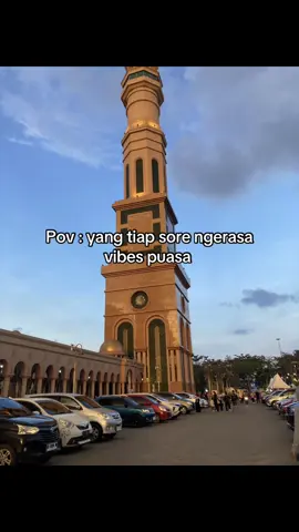hayoo yang ngerasa tiap sore vebesnya puasa bangat,ada yang sama gak😭✨💫 #rasavibes#ramadhan2026#fypppppp#lewatbaranda