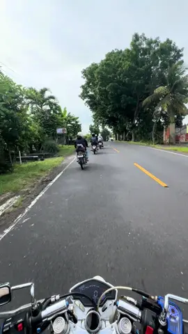 Kangen pagi dikota sebrang #cb125se #fyp #cbdownsize #cbdailyuse #iqbalus 