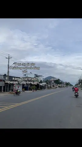 Ừ thì chị đã yêu Phải lòng một cô đáng yêu Rằng cô ta rất yêu Điều đó cũng đáng yêu...#captinhyeuhay #videoviral #captinhyeuhay💕 #báchhợp_lgbt_gei🌈 #xuhuong 