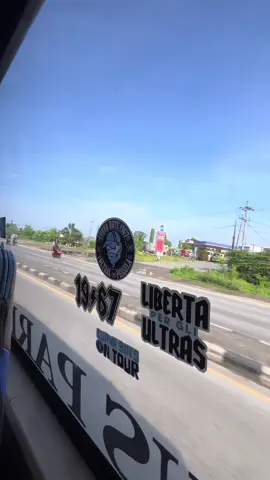 kudus is calling #perselalamongan #curvaboys #away #kudus 