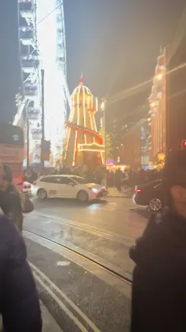 POV you work in city centre and the Christmas markets have started again and no one knows how to fucking act #manchester #christmasmarket #manchesterchristmasmarkets #mcr #fyp 