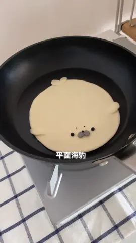 👀breakfast anyone?🦭🦭🦭 🎥 Source: @allgoodthings2077   pls DM for credit or removal  follow @daily_sealdose and let's create the biggest seal community!  May the seals unite us!🦭🦭🦭 #seals #squishyseals #roundseals #harpseals #sealsforever                           