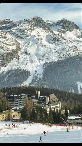 #gstaad #niche #diamonds #chanelmuse #pourtoi