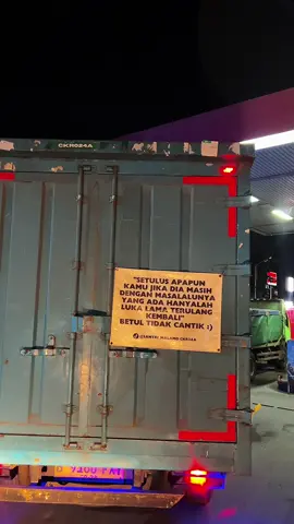 Yang mau pasang kata-kata di belakang unitnya pake banner boleh order di keranjang kuning cuma 20 ribuan 🤙🏻