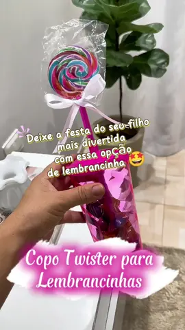 Copo Twister personalizado para deixar sua festa ainda mais linda, divertida e inesquecível! 💖🥳 Quem aí já quer garantir o seu? 😍🎈 ✨ID do produto: APQ-XSE-PPC 🔗link do produto: https://s.shopee.com.br/9AH1AWlNBS #festainfantil #kit #copotwister #shopee #shopeebrasil 