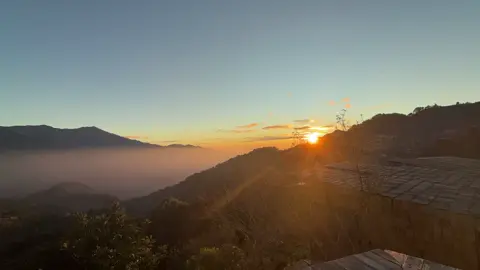 Demo lơi tui trốn