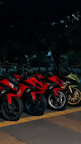 Diajak ayo ga di ajak nyusul 🗿 #ninja250 #ninja250fi #ninfiold 