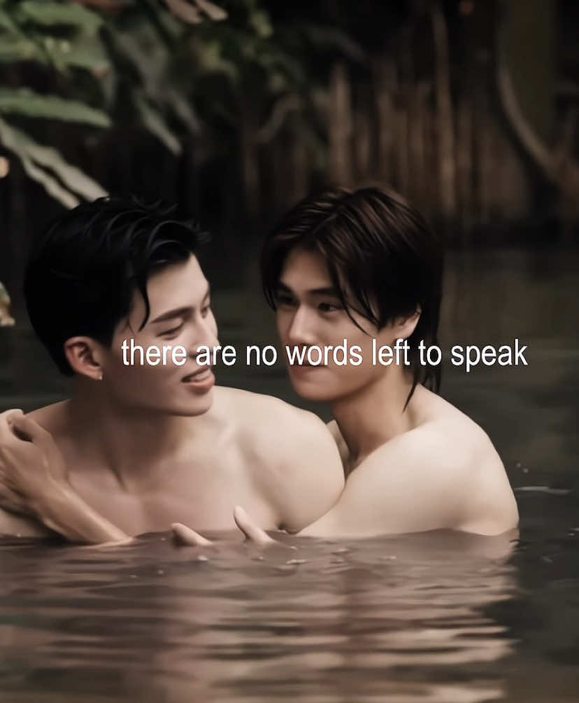 #THEEPEACH — can’t take my eyes off you. #meandtheeseries #ppnaravit #phuwintang #pondphuwin 